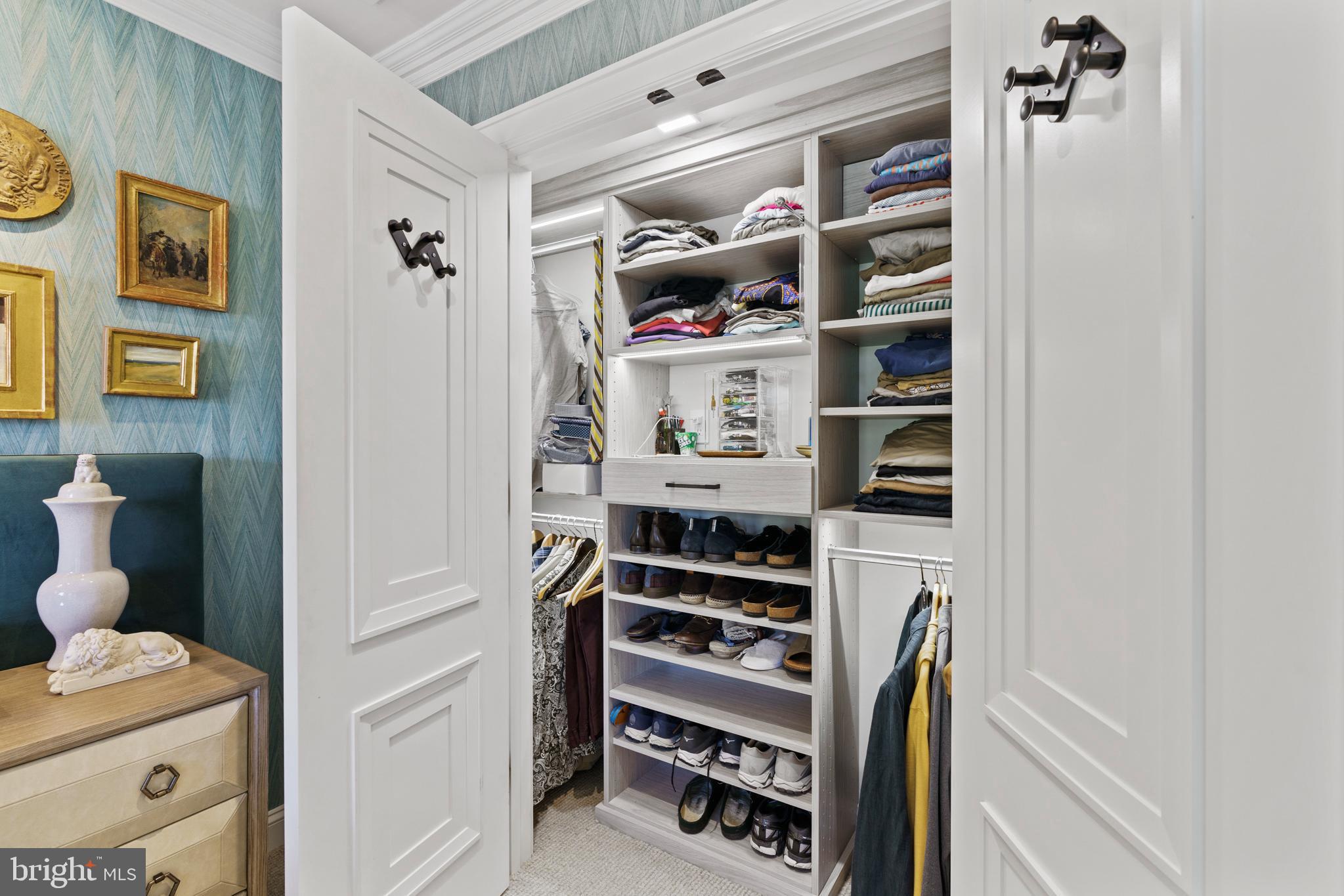 3323 R Street Northwest Washington, DC 20007 - Photo 39 of 54 Custom Closets by Closet Factory