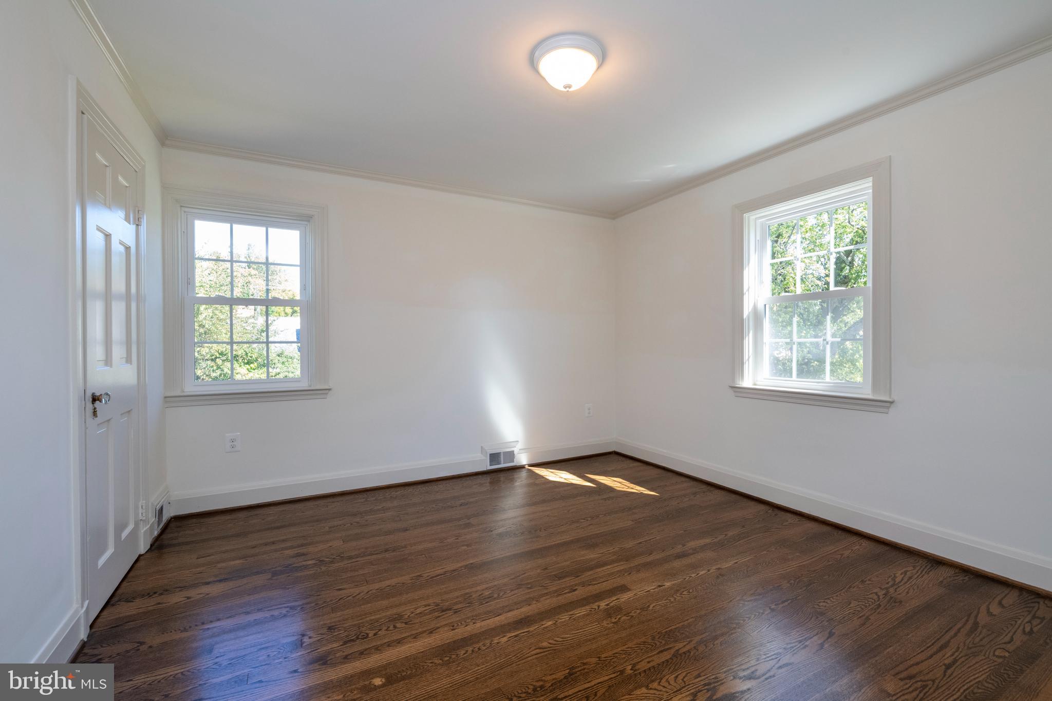 5517 Roland Avenue Baltimore, MD 21210 - Photo 35 of 51