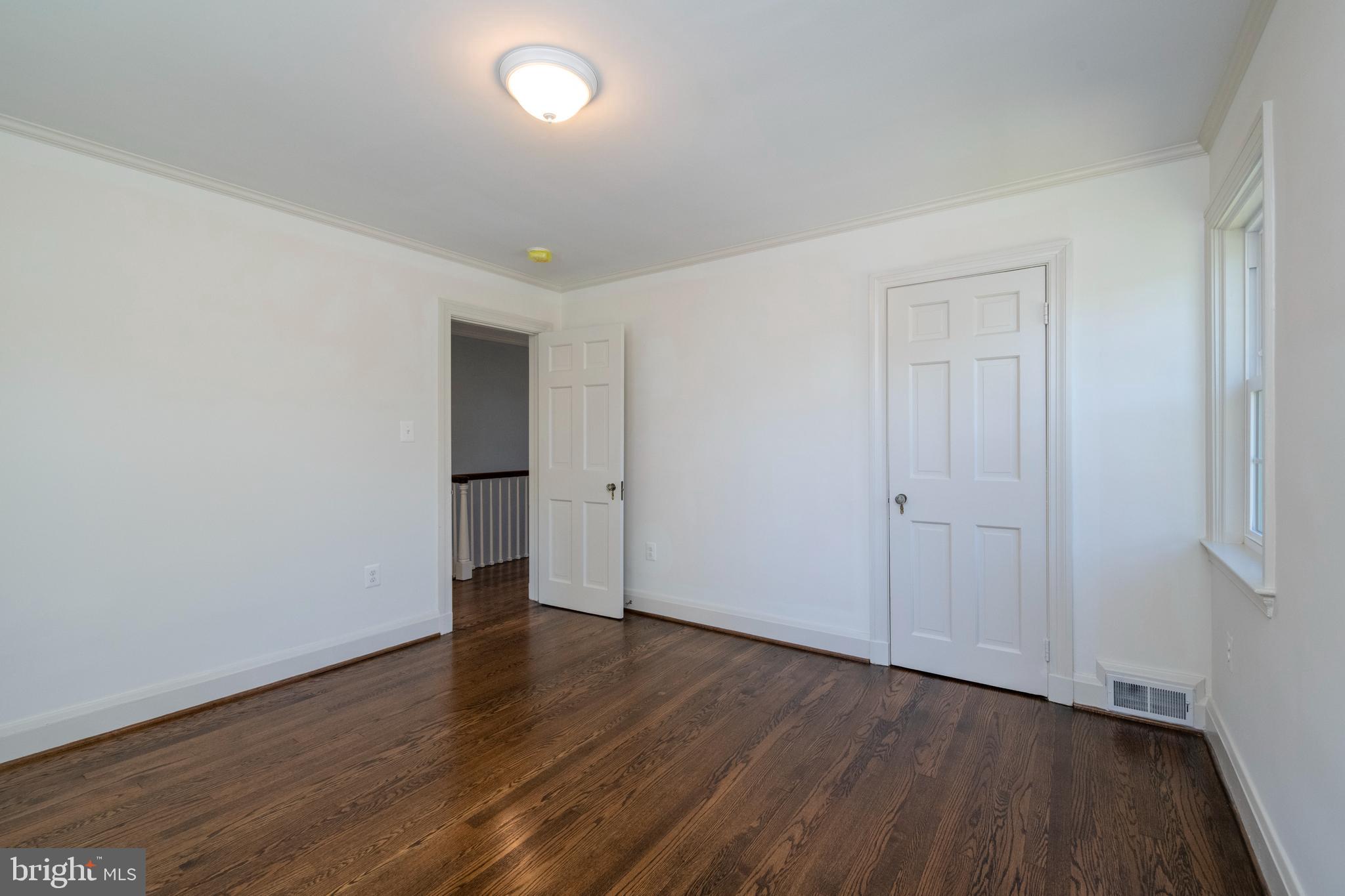 5517 Roland Avenue Baltimore, MD 21210 - Photo 36 of 51