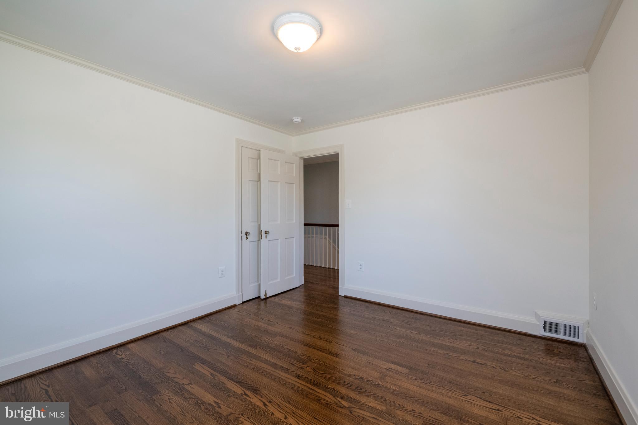 5517 Roland Avenue Baltimore, MD 21210 - Photo 40 of 51
