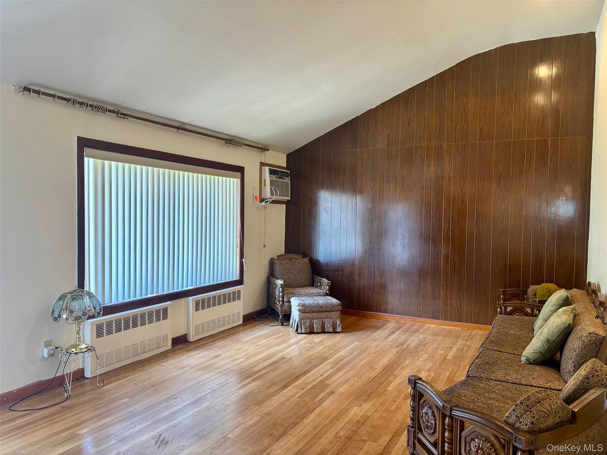 10 13th Avenue West Babylon, NY 11704 - Photo 4 of 33 a room with gym equipment