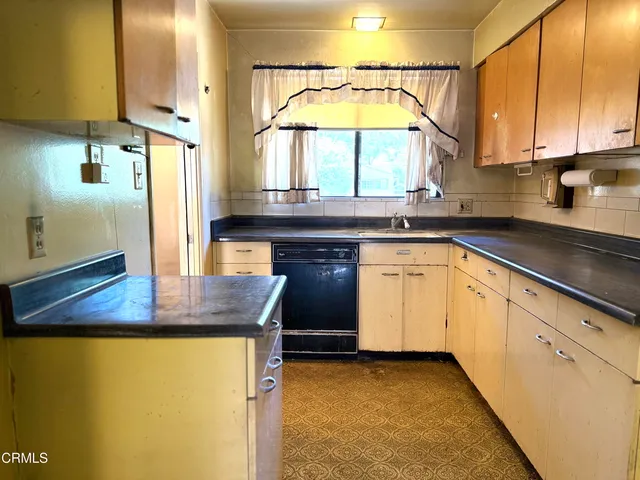 $715,000 | 4024 Monterey Road, Los Angeles, CA 90032