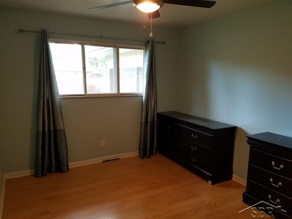 5581 Shattuck Road Saginaw, MI 48603 - Photo 9 of 12 31351896-8.JPG