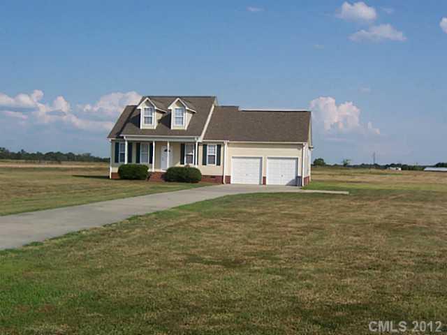 3933 Champion Road Rock Hill, SC 29730 - Photo 4 of 15 Gallery Image 4