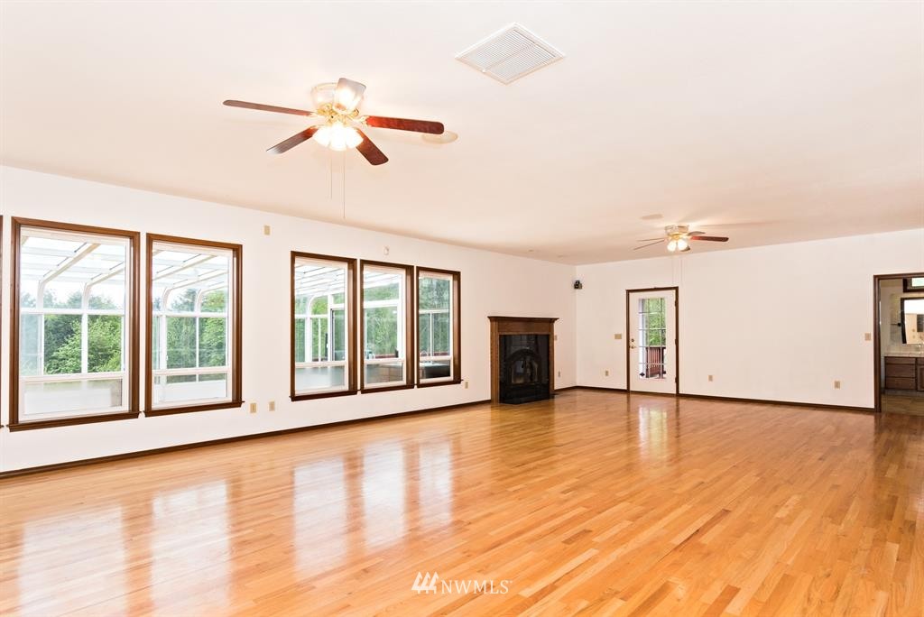 1160 East Rasor Road Belfair, WA 98528 - Photo 7 of 25 Gallery Image 7