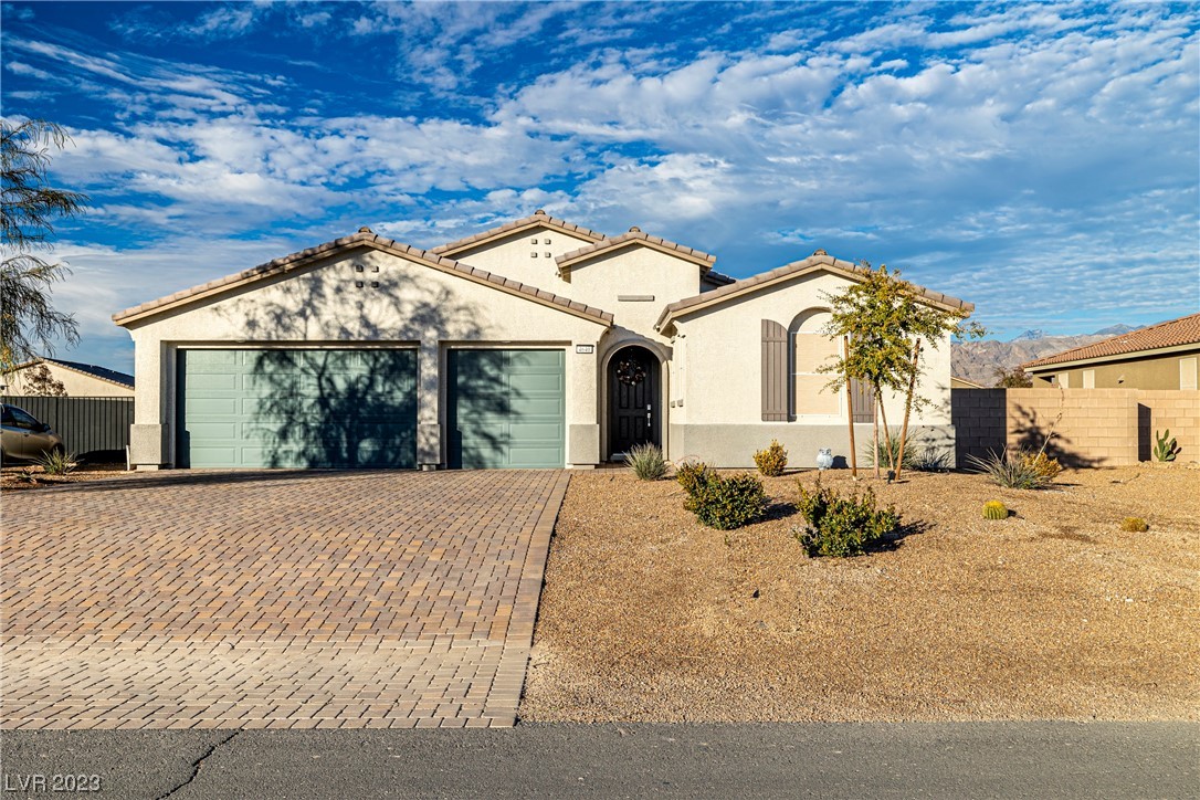 4640 East Sandalwood Dr  