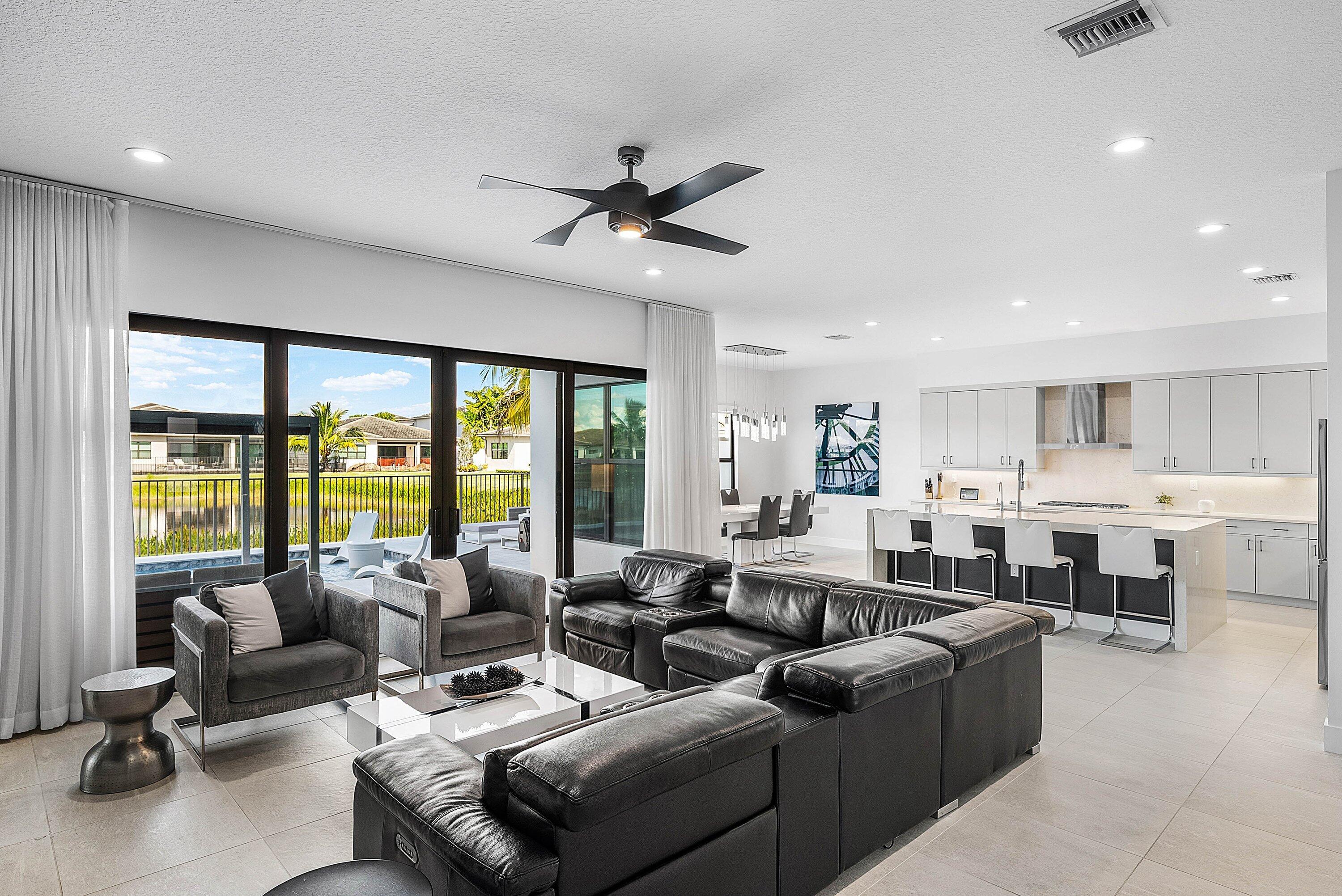 8805 New River Falls Road Boca Raton, FL 33496 - Photo 12 of 79 Family room