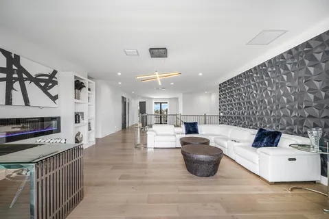 $2,695,000 | 8805 New River Falls Road, Boca Raton, FL 33496