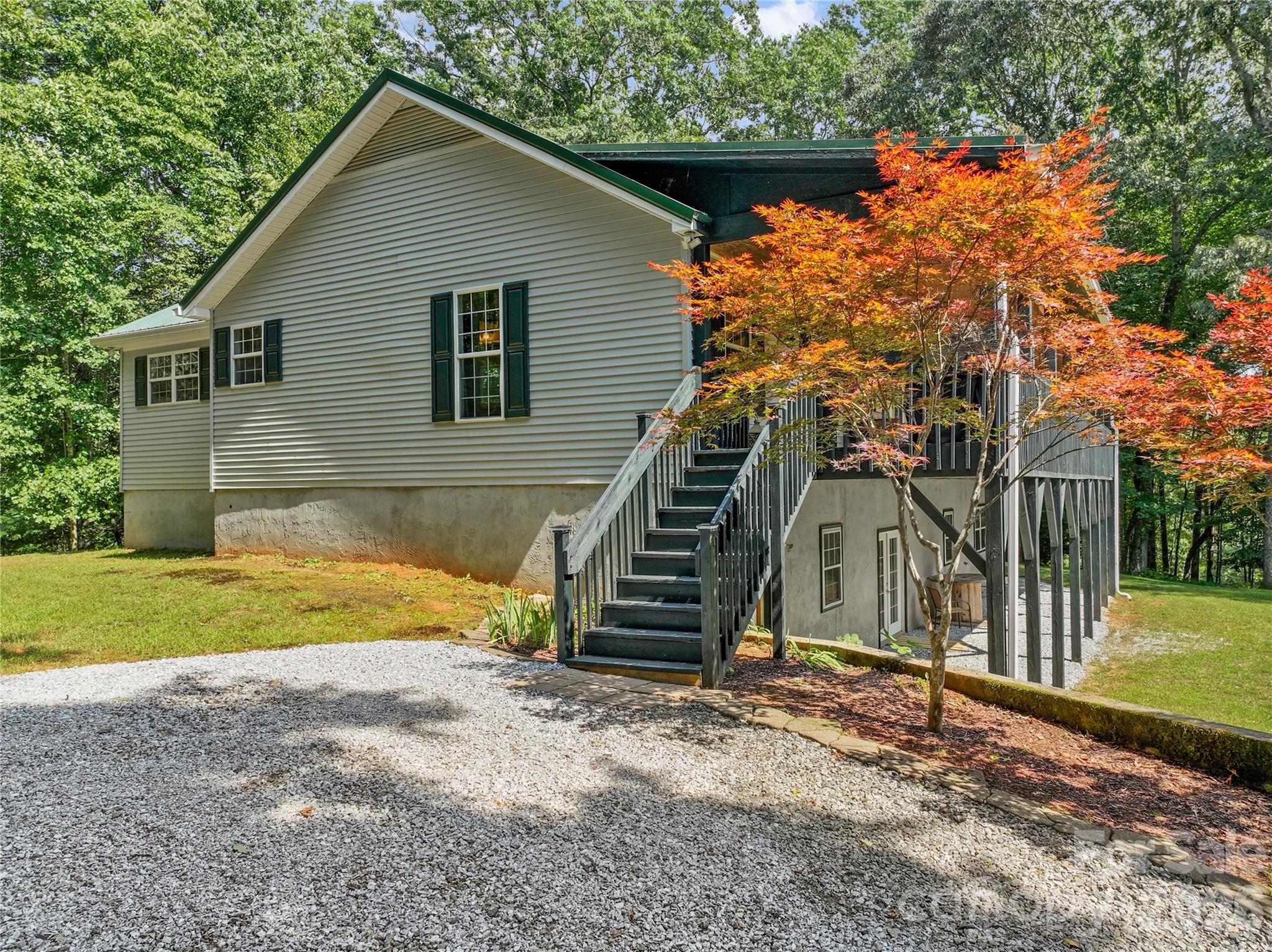 2230 Walnut Hollow Road Brevard, NC 28712 - Photo 43 of 48 Gallery Image 43