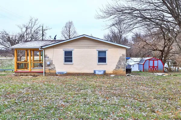 $150,000 | 9050 Highway 50, Aurora, IN 47001