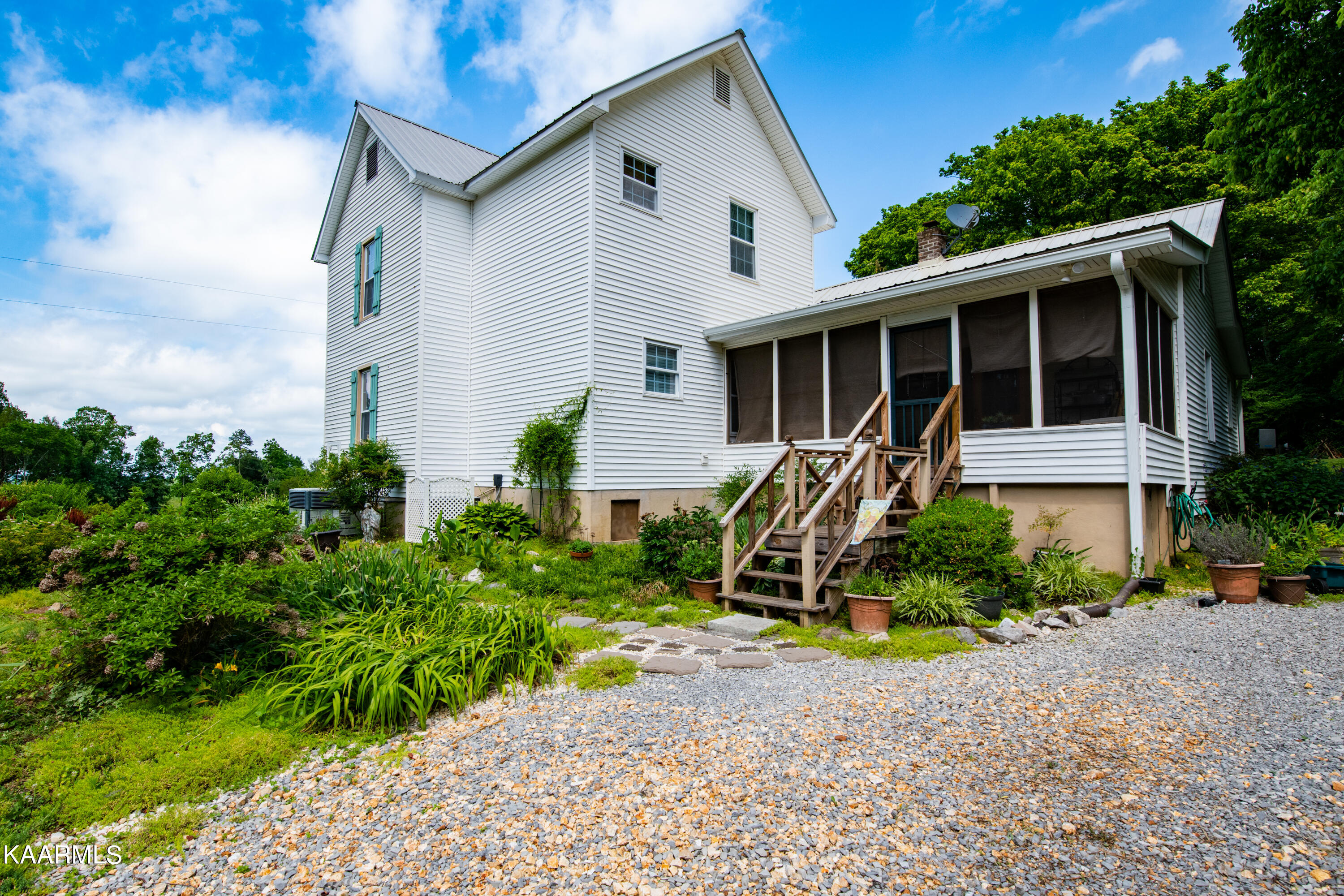 252 Ragon Road Philadelphia, TN 37846 - Photo 25 of 35 252 Ragon Rd, Philadelphia, TN-26