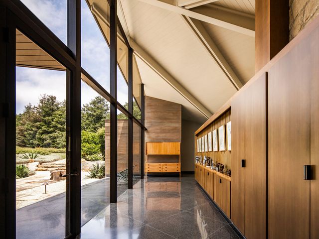 $16,975,000 | 650 San Ysidro Road, Montecito, CA 93108