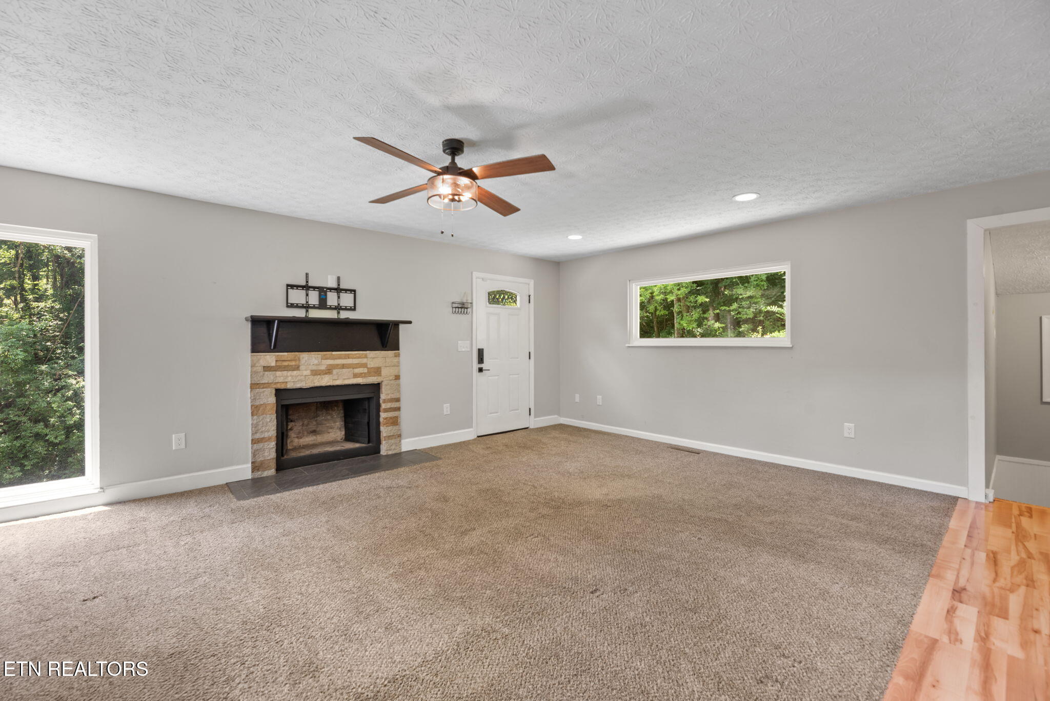102 Bluff Road Kingston, TN 37763 - Photo 6 of 27 6-web-or-mls-Bluff102 (30)