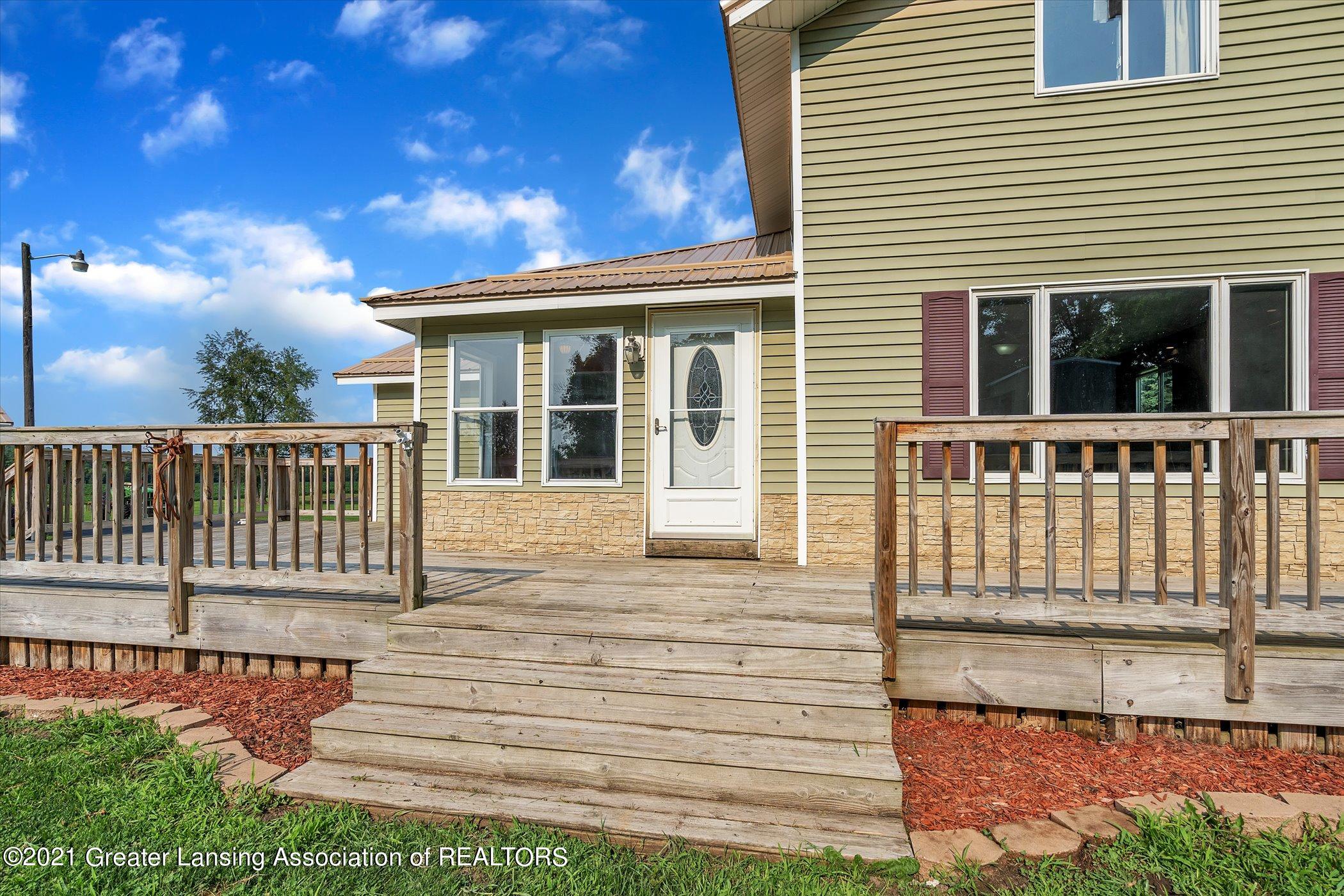 8434 Houston Road Eaton Rapids, MI 48827 - Photo 5 of 35 05-8434-Houston-Rd-WindowStill-Real-Esta
