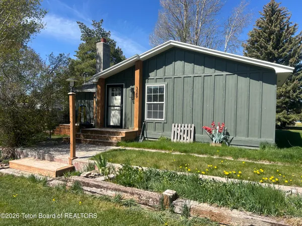 $389,000 | 325 1st N Street, Cokeville, WY 83114