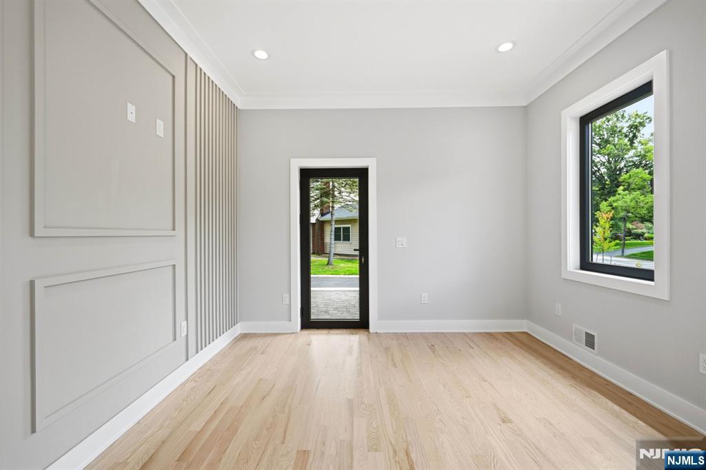 59 Wynnewood Road Livingston, NJ 07039 - Photo 11 of 34 Gallery Image 11
