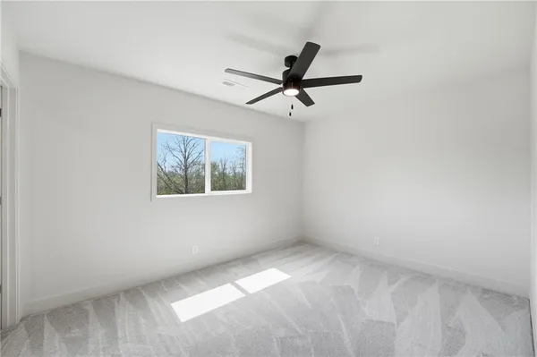 $750,000 | 223-225 Northwest Orchard Drive, Lee's Summit, MO 64063