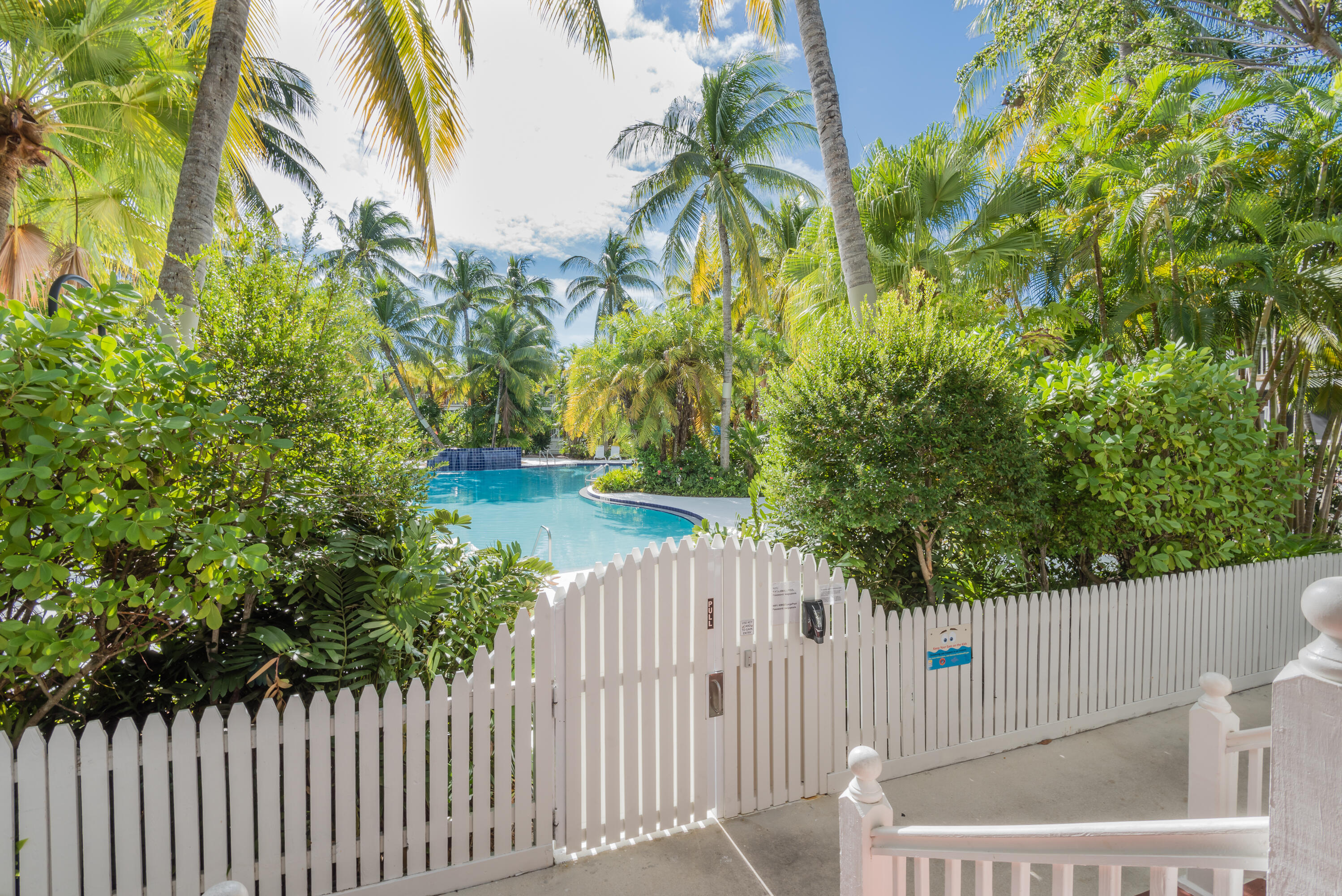 21 Spoonbill Way Key West, FL 33040 - Photo 18 of 86 KWGCPool - Copy