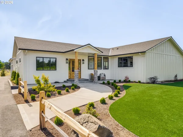 $2,295,000 | 17630 Southeast Webfoot Road, Dayton, OR 97114