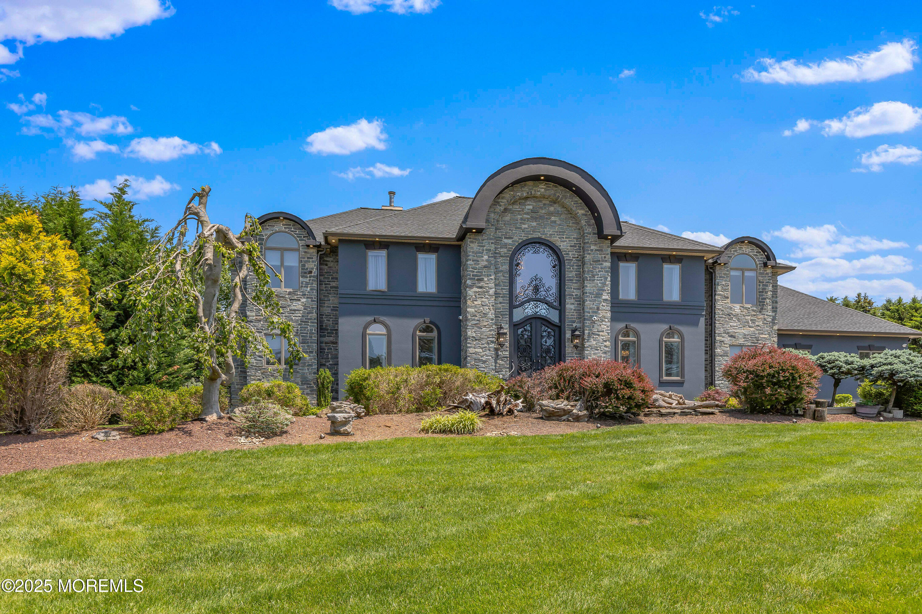 806 Turquoise Trail Morganville, NJ 07751 - Photo 50 of 62 Gorgeouse CUrb Appeal