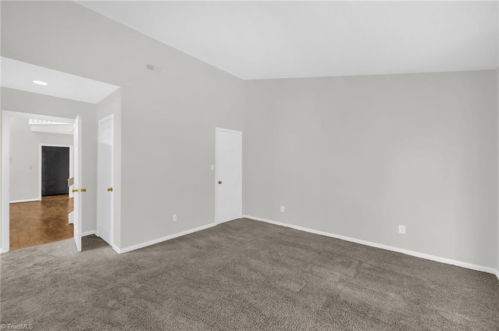 210 College Road, Unit 601 Greensboro, NC 27410 - Photo 14 of 29