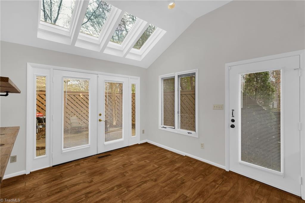 210 College Road, Unit 601 Greensboro, NC 27410 - Photo 10 of 29 Dining Room