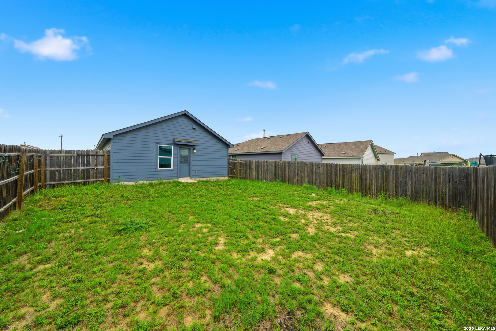 423 Ambush Ridge San Antonio, TX 78220 - Photo 4 of 19