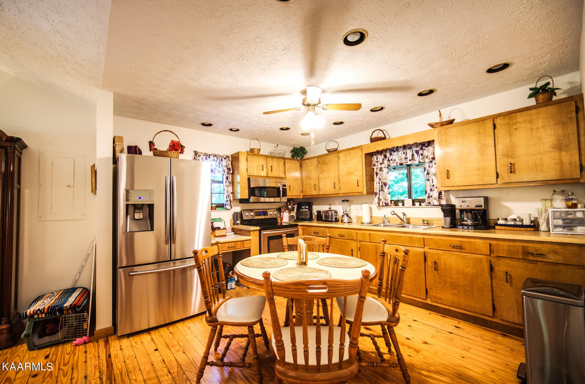 1283 Milo Webb Road Crossville, TN 38572 - Photo 11 of 34 Gallery Image 11