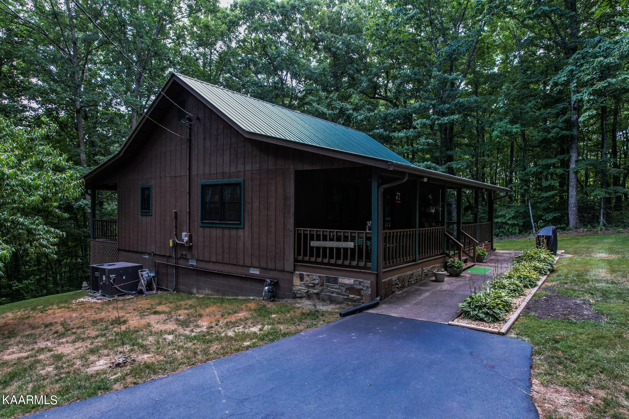 1283 Milo Webb Road Crossville, TN 38572 - Photo 7 of 34 Gallery Image 7