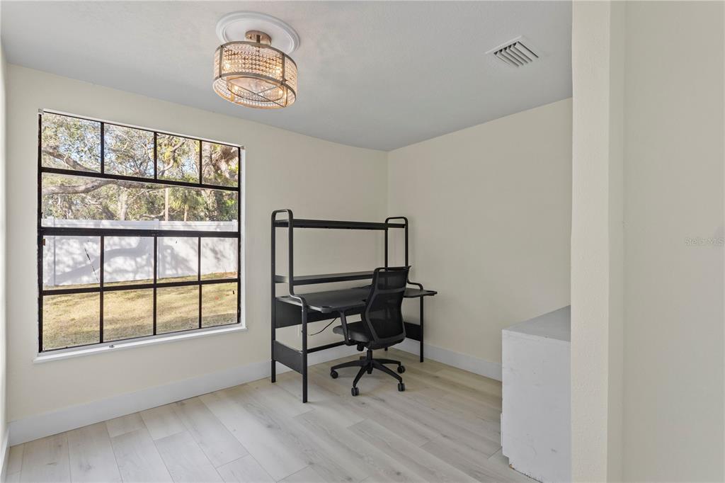 6909 Dimarco Road Tampa, FL 33634 - Photo 15 of 26 Gallery Image 15