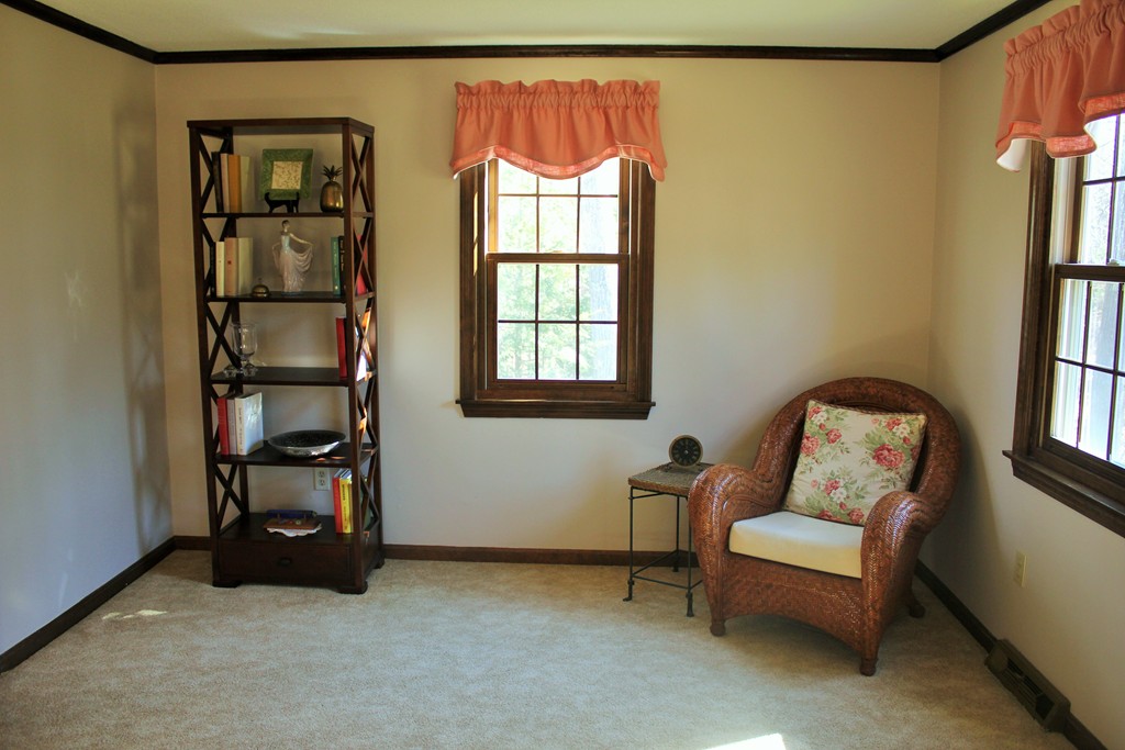 97 Laurel Road Wilbraham, MA 01095 - Photo 7 of 30 Gallery Image 7