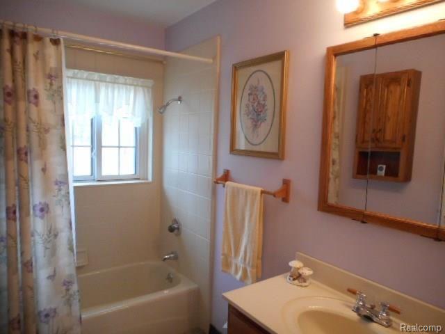 41124 Savage Road Belleville, MI 48111 - Photo 28 of 88 DSCN6095.JPG