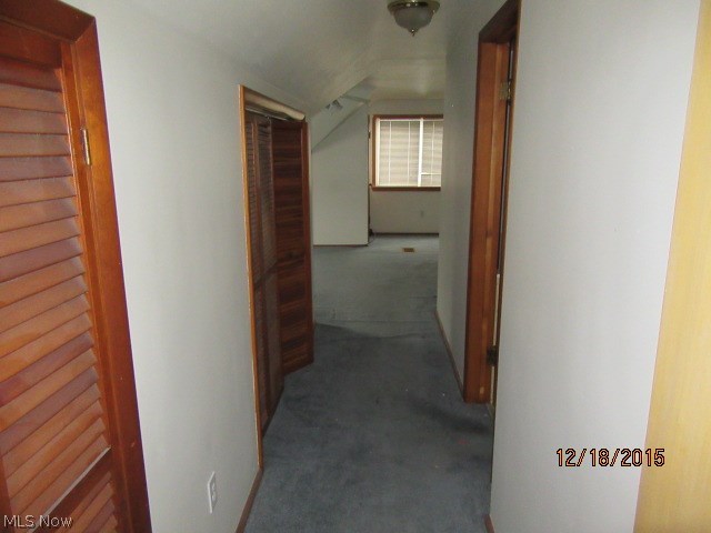 992 Hanley Road Cleveland, OH 44124 - Photo 18 of 27