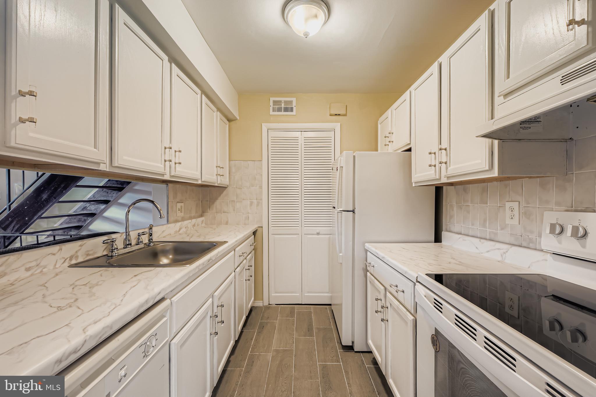 125 Hammershire Road, Unit C Reisterstown, MD 21136 - Photo 10 of 16