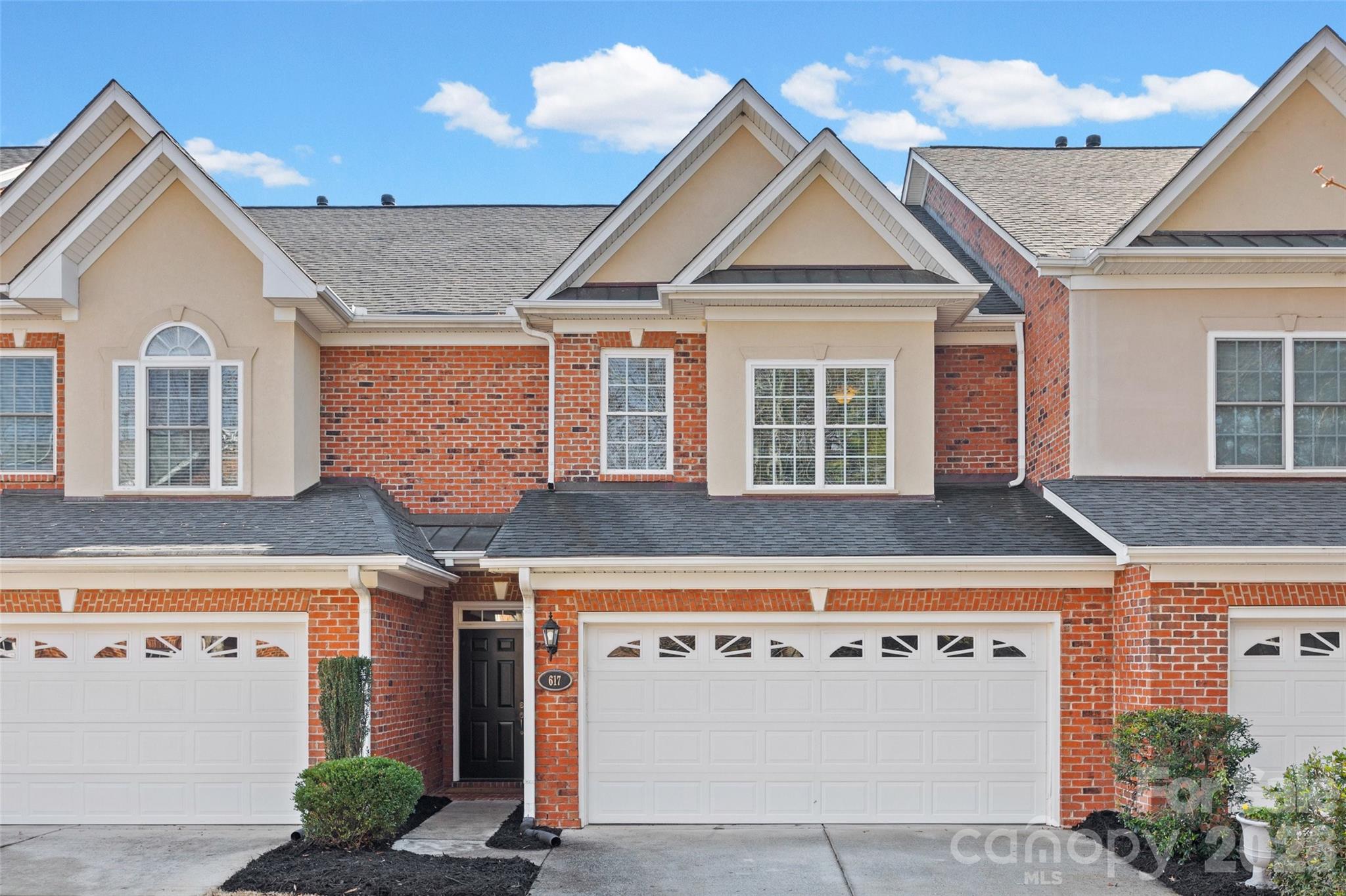 617 Crosswater Lane Fort Mill, SC 29708 - Photo 2 of 44 Gallery Image 2