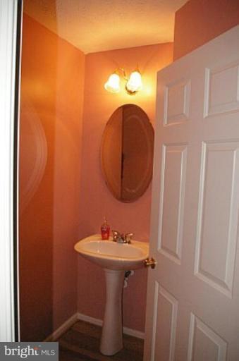 2 Lister Lane Ridgely, MD 21660 - Photo 14 of 18 Half Bath 1