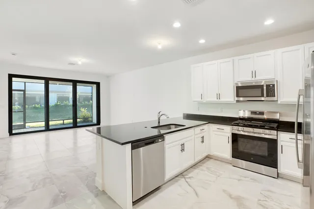 $368,500 | 13422 Southwest Brightside Way, Port St. Lucie, FL 34987