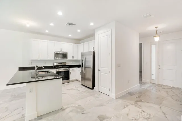 $368,500 | 13422 Southwest Brightside Way, Port St. Lucie, FL 34987