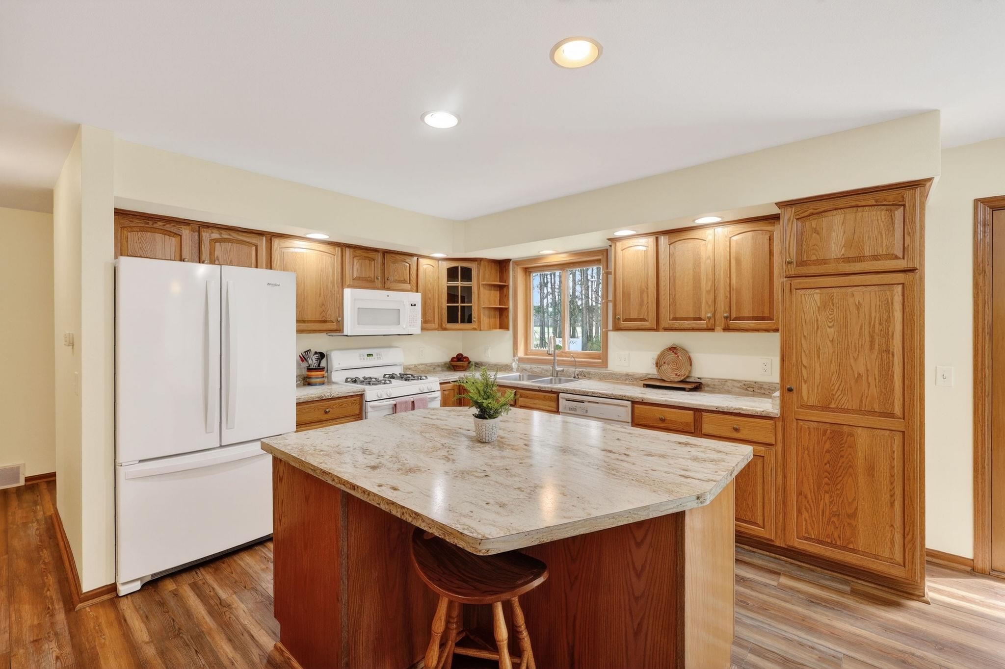 S12816 Monument Road Spring Green, WI 53588 - Photo 12 of 72