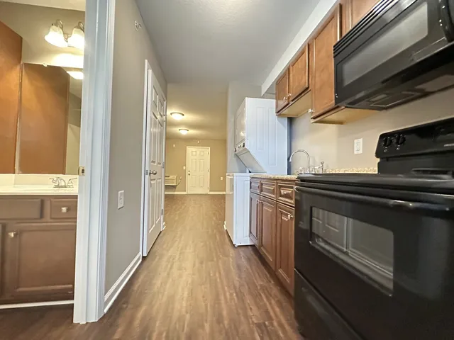 $815 | 161 Jack Miller Boulevard, Unit N, Clarksville, TN 37042