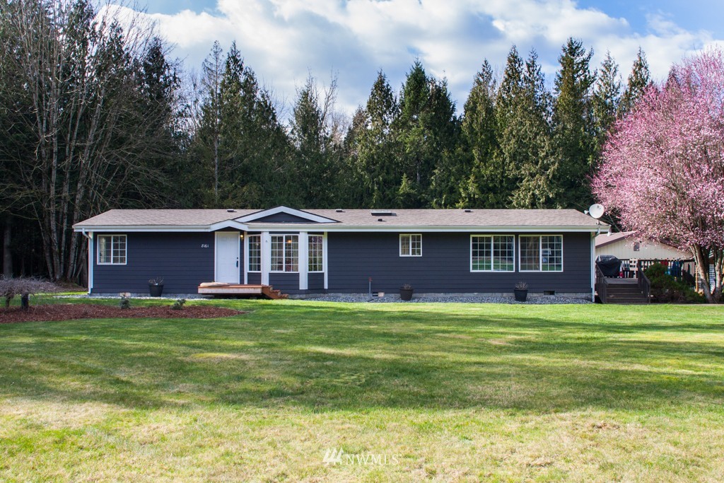 8161 Carl Road Everson, WA 98247 - Photo 2 of 25