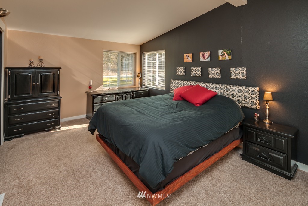 8161 Carl Road Everson, WA 98247 - Photo 13 of 25