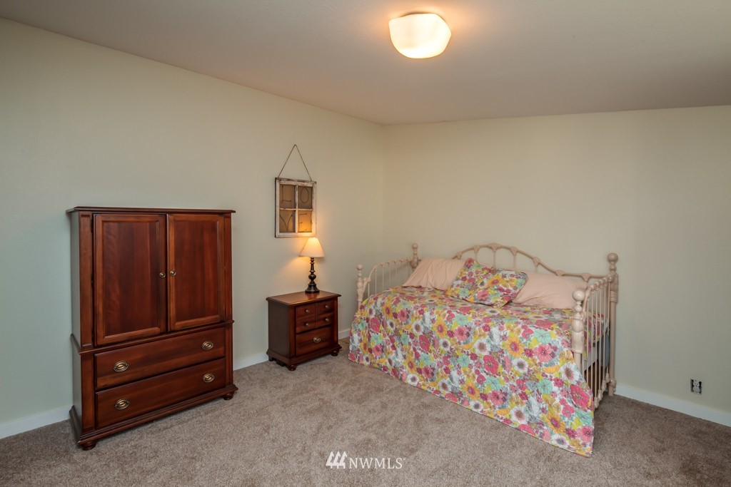 8161 Carl Road Everson, WA 98247 - Photo 17 of 25