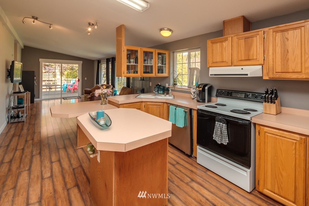 8161 Carl Road Everson, WA 98247 - Photo 8 of 25