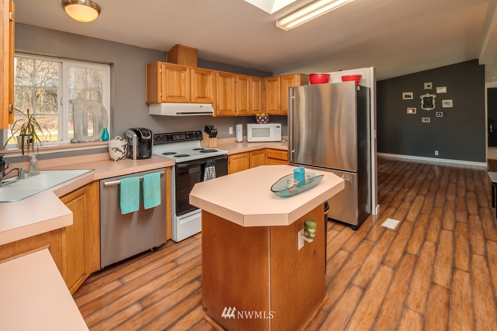 8161 Carl Road Everson, WA 98247 - Photo 9 of 25