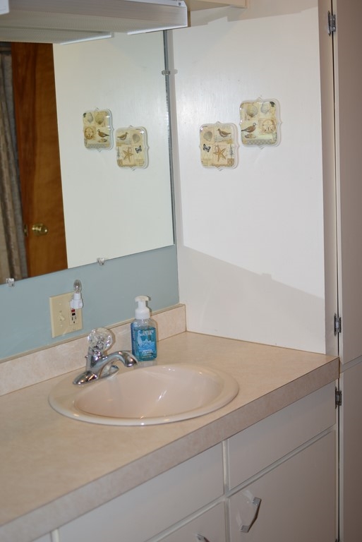1349 West Blanchard Road Mount Pleasant, MI 48858 - Photo 32 of 43 1798392-31.JPG