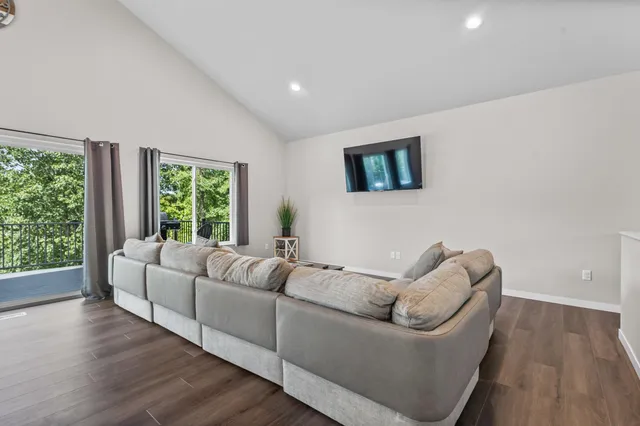 $850,000 | W5066 West Long Lake Road, Waupaca, WI 54981