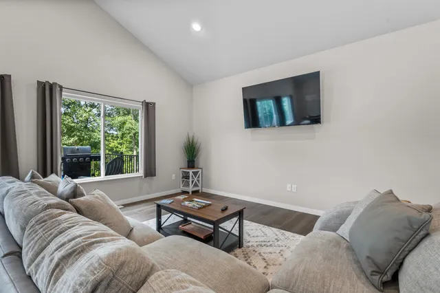 $850,000 | W5066 West Long Lake Road, Waupaca, WI 54981