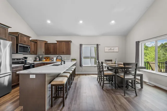 $850,000 | W5066 West Long Lake Road, Waupaca, WI 54981