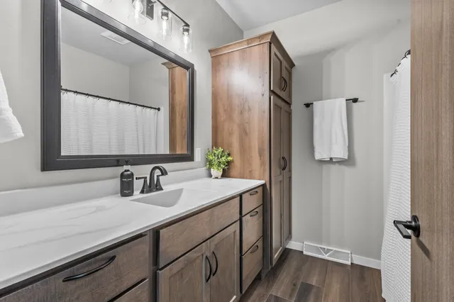 $850,000 | W5066 West Long Lake Road, Waupaca, WI 54981